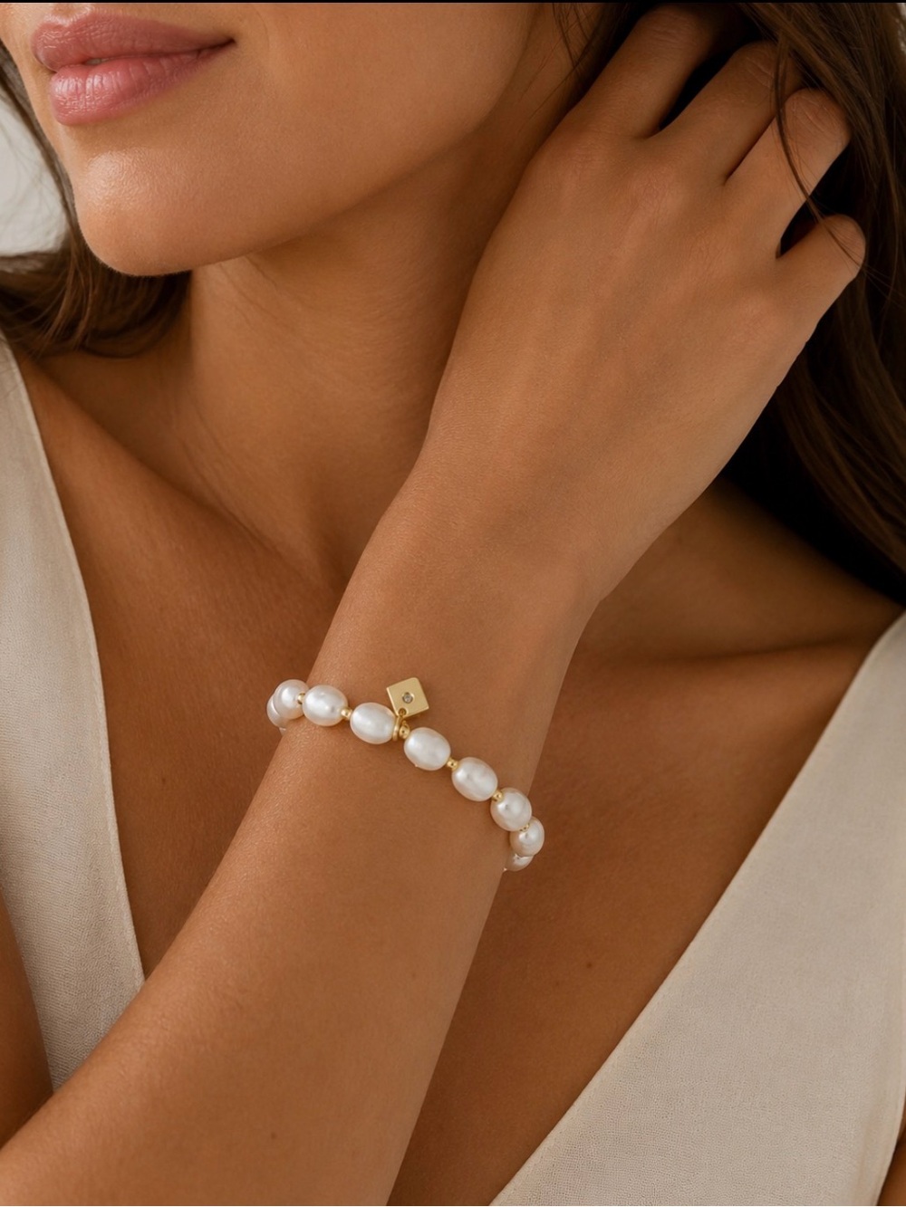 Gold and White Fresh Water Pearl Bead Bracelet NEW Small Size 6 1/2 Diameter